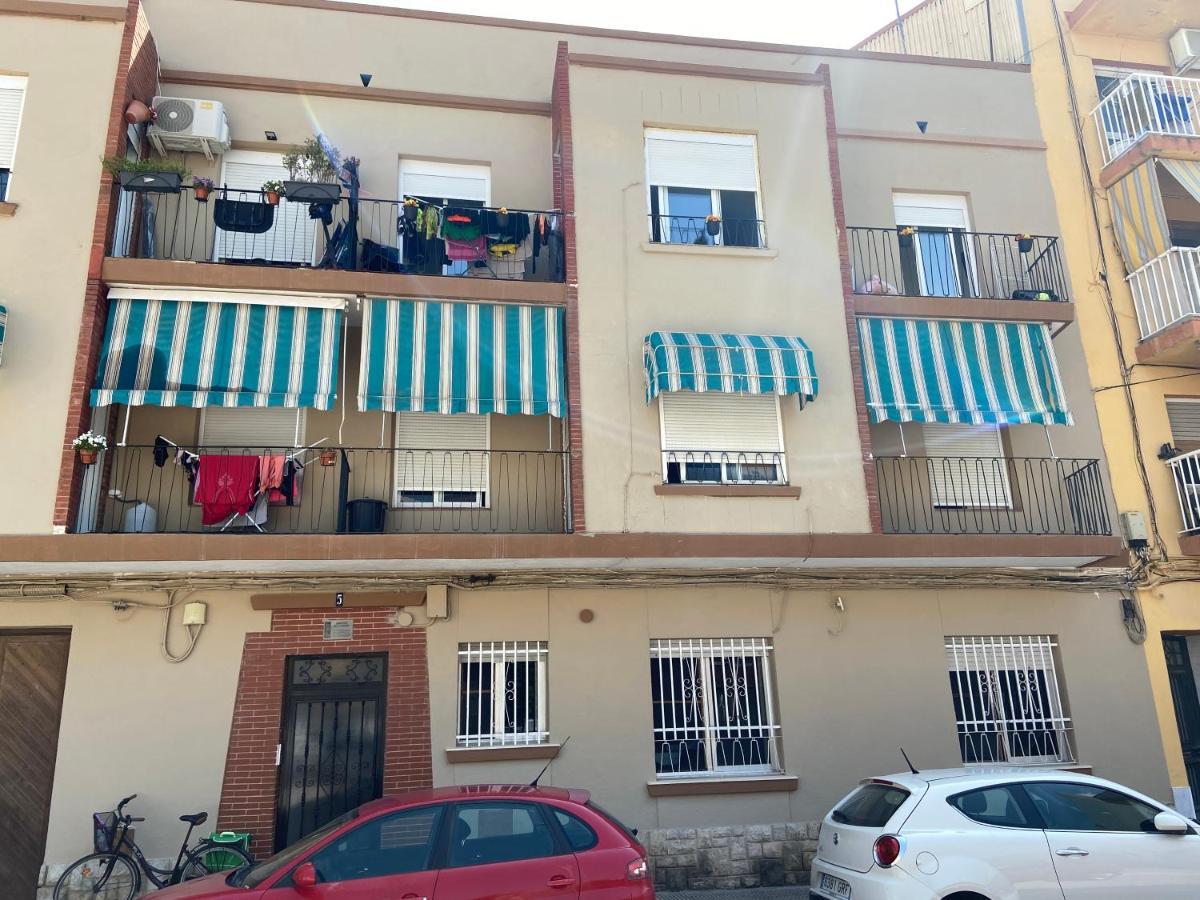 Ground Floor Apartment With 2Bdr And Private Parking บินารอส ภายนอก รูปภาพ